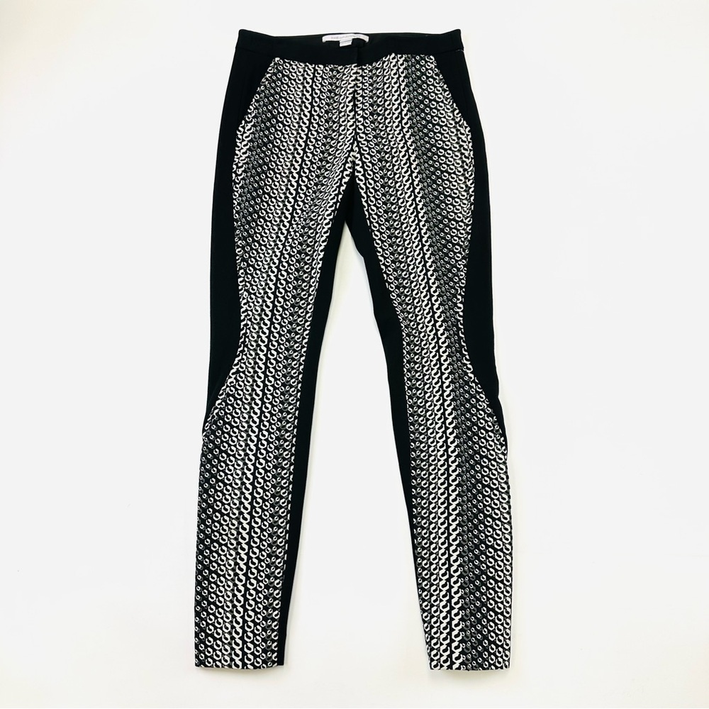 Diane von Furstenburg slim leg ponte jersey zip front pant Size 6